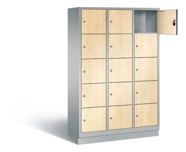 C+P Schließfachschrank Evolo, H1800xB1200xT500mm, Farbe: Weißaluminium / Dekor Donau-Ahorn, 48020-325 S10227