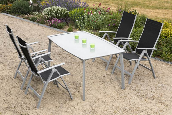 Merxx Carrara Set 4-teilig, 4 Klappsessel, Rückenlehne 5-fach verstellbar, 1 Tisch 150 x 90 cm, matte Glasplatte, silber/schwarz, 50319-219