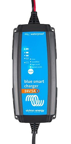 Victron Energy Akkuladegerät Blue Smart IP65 24/5 + DC-Anschluss, 1-67-011515, BPC240531064R