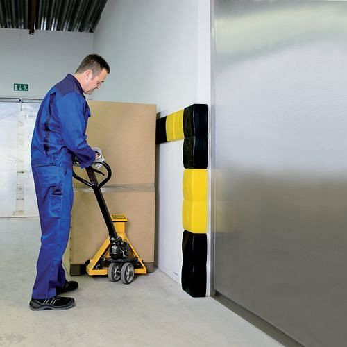 DENIOS Eck-Schutzprofil 500, aus Polyethylen (PE), 250 x 125 x 500 mm, gelb, Set = 2 Stück, 180161