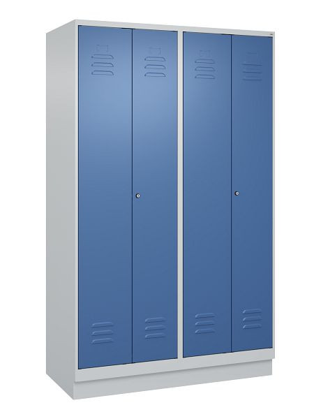 C+P Umkleidespind Classic PLUS, Doppel-Spind, Sockel, 4 Abteile, 1950x1200x500mm, 7035/5023, Zylinderschlösser, 080022-40P S10020