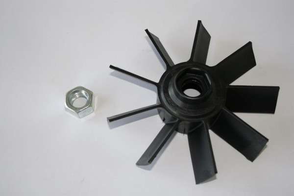 ELMAG PVC-Ventilatorflügel mit Mutter (Nr. E47+E20) für Modell SUPER-FOX 3, 9201207