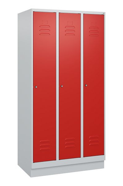 C+P Umkleidespind Classic PLUS mit Mitteltrennwand, Sockel, 3 Abteile, 1800x900x500mm, 7035/3020, Zylinderschlösser, 0800207-30F S10017