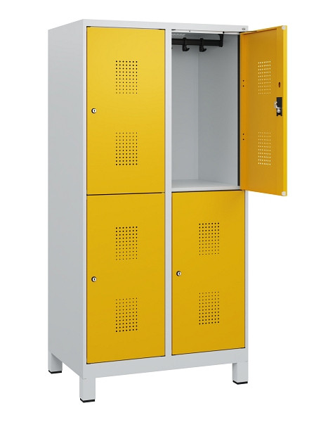 C+P Doppelstöckiger Spind Evolo PLUS, Füße, 4 Fächer, 1630x800x500mm, 7035/1004, Zylinderschloss, 0493105-22 S10019