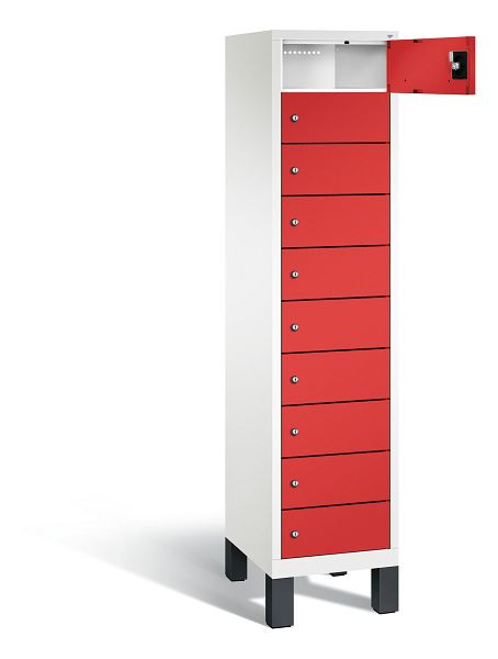 C+P Schließfachschrank Evolo, H1850xB420xT500mm, Farbe: Verkehrsweiß / feuerrot, mit Steckdosenleiste, 48010-1210 S10110
