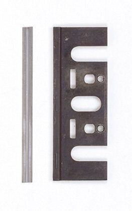 HiKOKI 2 Adapterplatten + 10 Hartmetall-Wendehobelmesser 82mm, 750472
