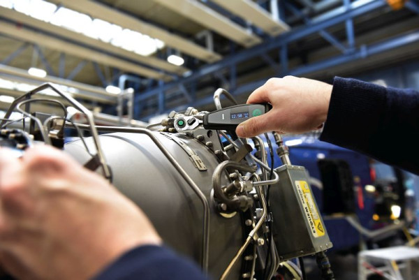 STAHLWILLE Elektronischer Drehmomentschlüssel SENSOTORK mit fest eingebauter Feinzahnknarre Nr.701/2 NO BATTERY 1-20 Nm 4kant-Antrieb 1/4 ", 96504602