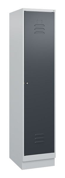 C+P Umkleidespind Classic PLUS mit Mitteltrennwand, Sockel, 1800x400x500mm, 7035/7016, Zylinderschloss, 0800207-12F S10023
