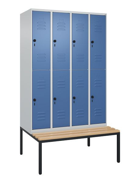 C+P Doppelstöckiger Spind Classic PLUS, 4 Abteile, 2120x1200x815mm, 7035/5023, Drehriegel, Buche-Sitzleisten, mit untergebauter Sitzbank, 0803507-40 S10005