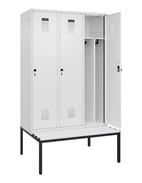 C+P Spind Evolo PLUS, 3 Abteile, 2120x1200x815mm, 9016/9016, Haken 4, Drehriegel, Sitzfläche Kunststoff, Sitzbank, Trennwand, 0490507-32F S10074