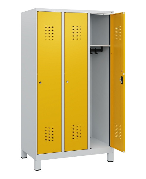 C+P Spind Evolo PLUS, Füße, 3 Abteile, 1630x900x500mm, 7035/1004, Zylinderschloss, 0490105-30 S10019