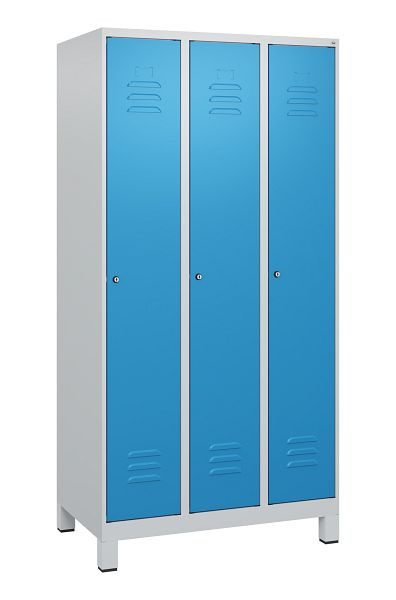 C+P Umkleidespind Classic PLUS, Füße, 3 Abteile, 1800x900x500mm, 7035/5012, Zylinderschlösser, 0800107-30 S10019