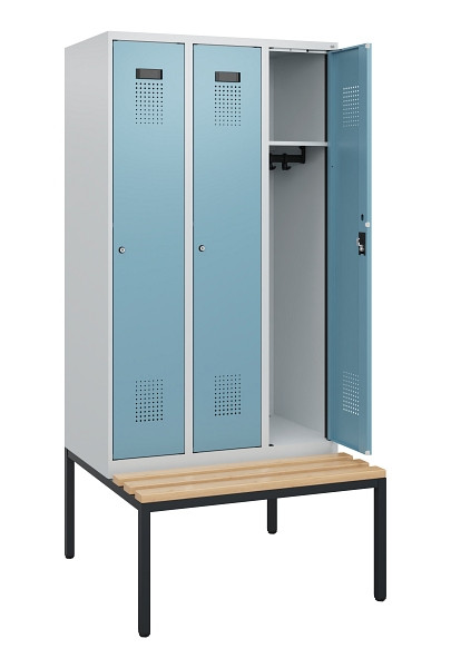 C+P Spind Evolo PLUS, 3 Abteile, 1950x900x815mm, 7035/0010, Zylinderschloss, Sitzfläche Buche-Hartholz, Sitzbank, 0490505-30 S10035