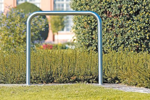 DENIOS Edelstahlbügel, Rundrohr gebogen, ohne Knieholm, zum Aufdübeln, Höhe 700 mm, 310945
