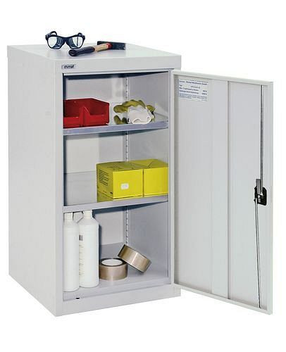 stumpf Flügeltürenschrank Esta, mit 2 Fachböden verzinkt, Korpus und Tür in lichtgrau, B 500 mm, H 900 mm, 251874