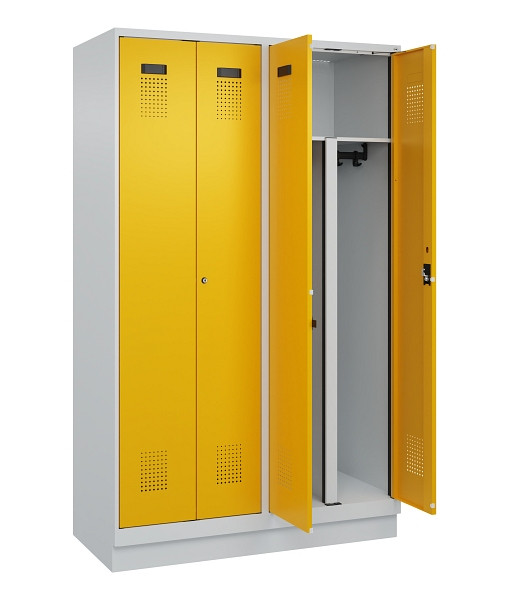 C+P PSA Schwarz-Weiß-Spind Evolo PLUS, mit Sockel, 4 Abteile, 1950x1200x500mm, 7, Frontfarbe RAL 1004 Goldgelb, Zylinderschloss, 049022-40P S10027