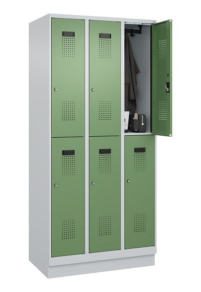 C+P Doppelstöckiger Spind Evolo PLUS, mit Sockel, 6 Fächer, 1950x900x500mm, 7035, Frontfarbe RAL 6011 Resedagrün, Zylinderschloss, 049320-30 S10037