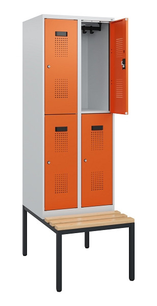 C+P Doppelstöckiger Spind Evolo PLUS, Bank, 4 Fächer, 1950x600x815mm, 7035/2004, Zylinderschloss, Sitzfläche Buche-Hartholz, Sitzbank, 0493505-20 S10022