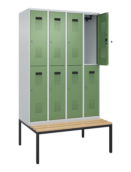 C+P Doppelstock-Spind Evolo PLUS, Bank, 8 Fächer, 2120x1200x815mm, 7035/6011, Zylinderschloss, Sitzfläche Buche-Hartholz, Sitzbank, 0493507-40 S10037