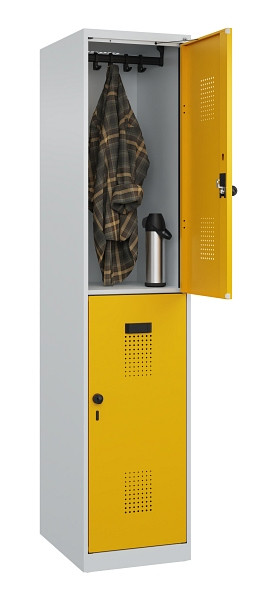 C+P Doppelstöckiger Spind Evolo PLUS, 2 Fächer, 1850x400x500mm, 7035/1004, Drehriegel, 049300-12 S10000