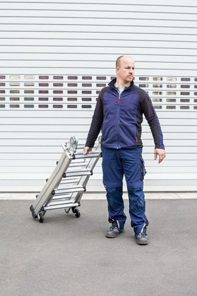 Euroline Alu-Vario-Klappleiter mit Rollen mit 4 x 6 Stufen, 7m Arbeitshöhe, 3162106