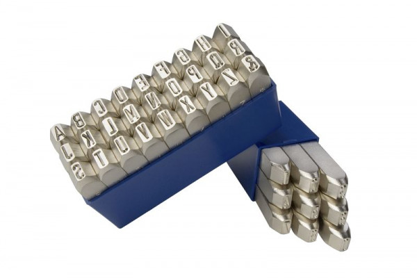 GRAVUREM NR. 1 extra-extra Schlagzahlen und -buchstaben (Kombination) 0-9 + A-Z, &, Schrifthöhe: 8 mm, 11708000