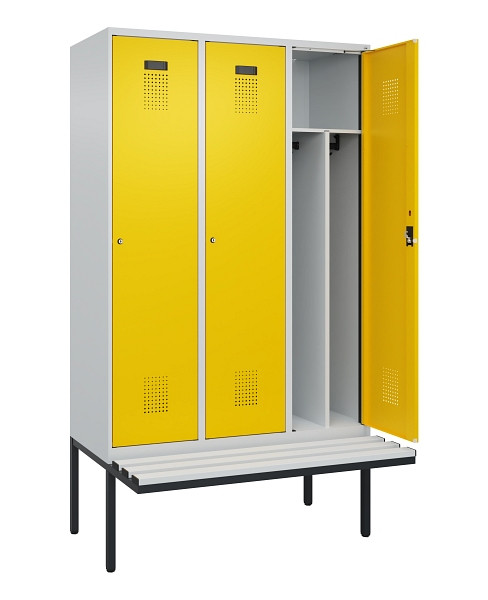 C+P Spind Evolo PLUS, 3 Abteile, 2120x1200x815mm, 7035/1023, Haken 4, Zylinderschloss, Sitzfläche Kunststoff, Trennwand, 0490407-32F S10082