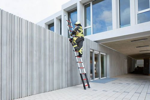 Krause Teleskopleiter Rescue Line, Aluminium, 13 Sprossen, rot, 305103