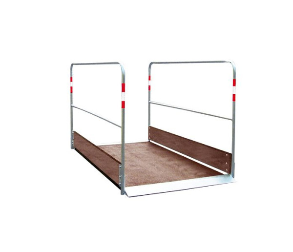 Schake Grabenbrücke aus Holz 2,70m x 1,50m Gestell verzinkt mit Auffahrrampe, 20252-15