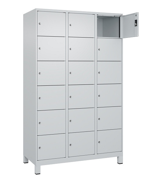 C+P Schließfachschrank Evolo PLUS, mit Füßen, 18 Fächer, 1950x1200x500mm, 7035/7035 Lichtgrau, 049010-326 S10013