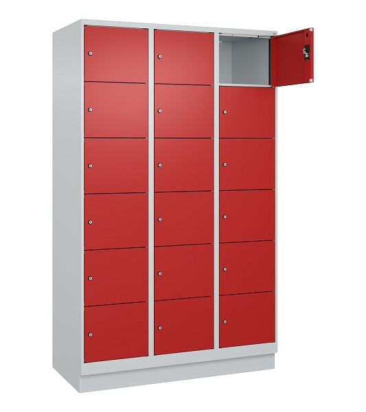 C+P Schließfachschrank Evolo PLUS, mit Sockel, 18 Fächer, 1950x1200x500mm, 7035/3000 feuerrot, 049020-326 S10003