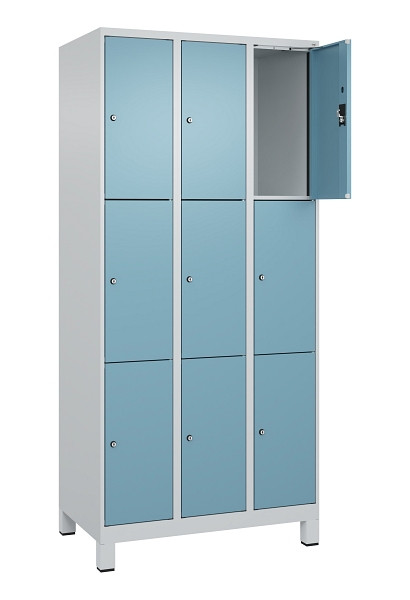 C+P Schließfachschrank Evolo PLUS, mit Füßen, 9 Fächer, 1950x900x500mm, 7035/00, Frontfarbe 2406015 RDS Architekturblau, 049010-303 S10009
