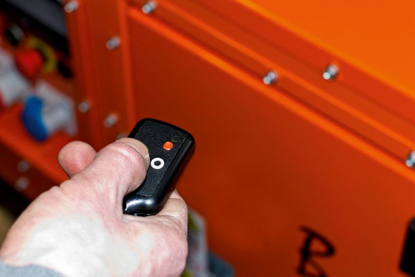 ELMAG Fernstarteinrichtung über FUNK für Stromerzeuger mit, E-Start und E-Choke, Magneto-Stop, Reichweite ca.50m im Freien, 53349