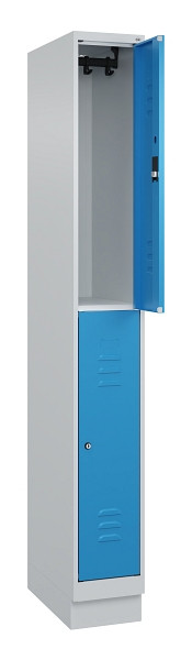 C+P Doppelstock-Spind Classic PLUS, Sockel, 1 Abteil, 1950x250x500mm, 7035/5012, 080320-19 S10019