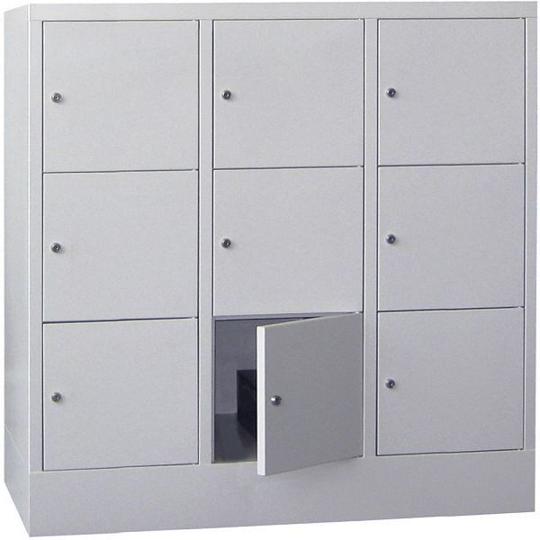Deskin Schließfachschrank CLASSIC mit glatten Türen, Korpus lichtgrau, Türen lichtgrau, H 1187 x B 1200 x T 500 mm, 264101