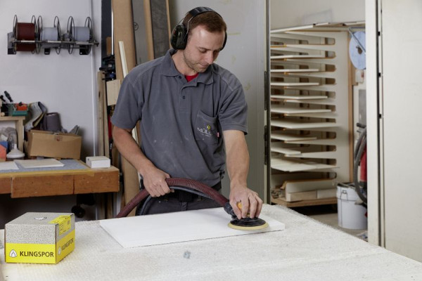 Klingspor PS 33 CK Scheiben kletthaftend 150 mm Korn 80 Lochform GLS51 mit Papierunterlage, VE: 100 Stück, 301925