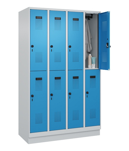 C+P Doppelstöckiger Spind Evolo PLUS, mit Sockel, 8 Fächer, 1950x1200x500mm, 703, Frontfarbe RAL 5012 Lichtblau, Drehriegel, 049320-40 S10007