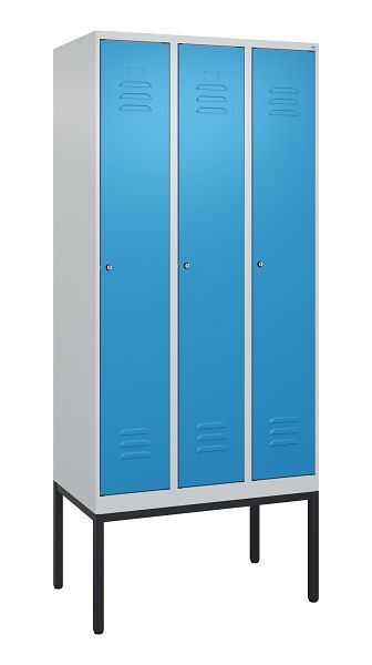 C+P Umkleidespind Classic PLUS, Gestell, 3 Abteile, 2120x900x500mm, 7035/5012, Zylinderschlösser, 0800307-30 S10019