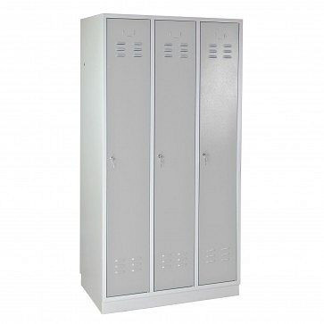 ADB Garderobenschrank/Spind 3 türig, Maße (H x B x T): 1775 x 890 x 500 mm, Farbe Korpus: lichtgrau (RAL 7035), Farbe Türen: Lichtgrau (RAL 7035), 40911