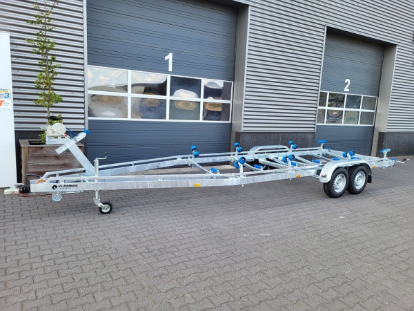 Vlemmix Bootsanhänger mit Rollen 840x255 cm 3500 kg, SW12184