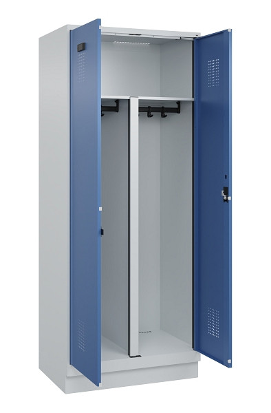 C+P PSA Schwarz-Weiß-Spind Evolo PLUS, mit Sockel, 2 Abteile, 1950x800x500mm, 70, Frontfarbe RAL 5023 Fernblau, Zylinderschloss, 049022-22P S10035