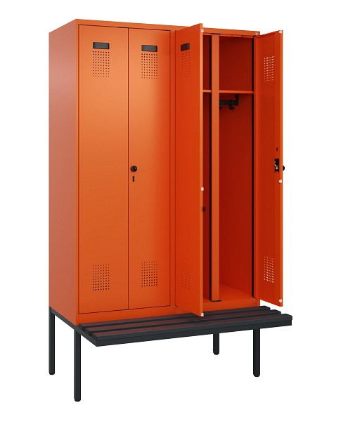 C+P Schwarz-Weiß-Spind Evolo PLUS, Bank, 4 Abteile, 2120x1200x815mm, 2004/2004, Drehriegel, Material Sitzfläche Kunststoff, 0490427-40 S10077