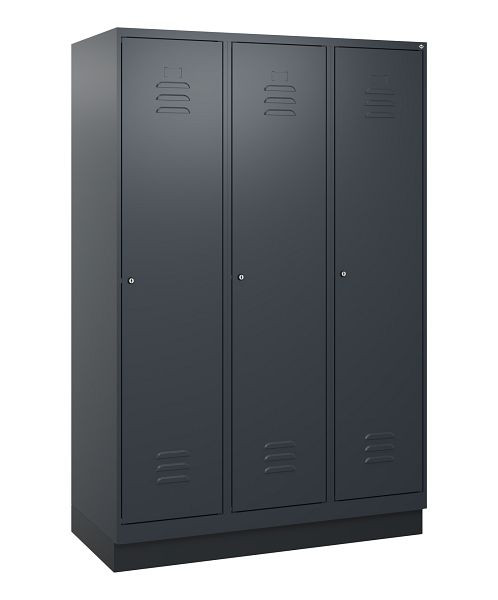 C+P Umkleidespind Classic PLUS, Sockel, 3 Abteile, 1800x1200x500mm, 7016/7016, Zylinderschlösser, 0800207-32 S10027