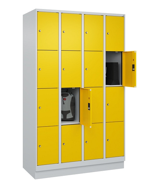 C+P Schließfachschrank Evolo PLUS, mit Sockel, 16 Fächer, 1950x1200x500mm, 7035/1023 Verkehrsgelb, 049020-404 S10001