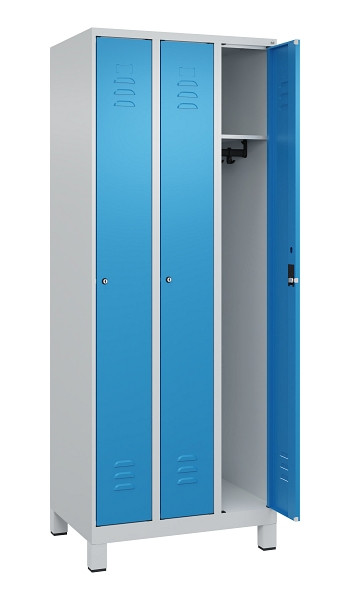 C+P Spind Classic PLUS, Füße, 3 Abteile, 1950x750x500mm, 7035/5012, 080010-39 S10019