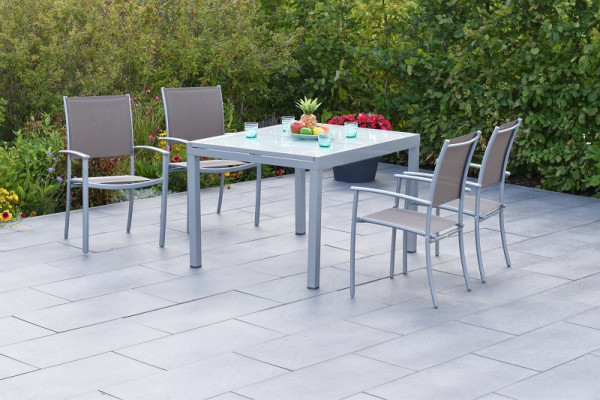 Merxx Milano Set 5-teilig, 4 Milano Stapelsessel, taupe, 1 Ausziehtisch, 120 (180) x 90 cm, Alumiuniumgestell mit Textilbespannung, 50885-325