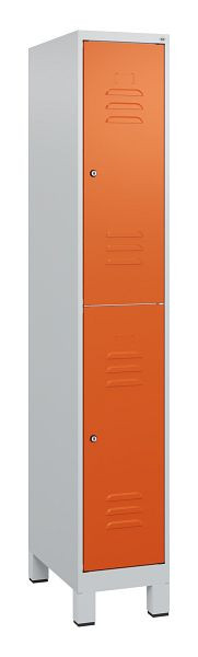 C+P Doppelstöckiger Spind Classic PLUS, Füße, 1800x300x500mm, 7035/2004, Zylinderschlösser, 0803107-10 S10063