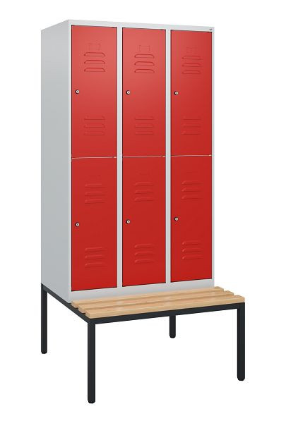 C+P Doppelstöckiger Spind Classic PLUS, 3 Abteile, 1950x900x815mm, 7035/3020, Zylinderschlösser, Buche-Sitzleisten, Sitzbank, 0803505-30 S10032