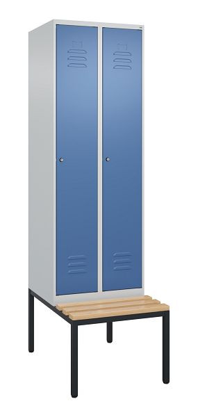 C+P Umkleidespind Classic PLUS, mit untergebauter Sitzbank, 2 Abteile, 2120x600x815mm, 7035/5023, Zylinderschlösser, Buche-Sitzleisten, 0800507-20 S10049