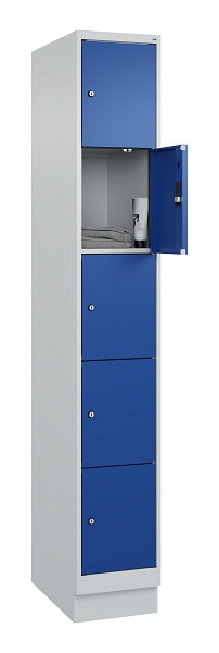 C+P Schließfachschrank Evolo PLUS, mit Sockel, 5 Fächer, 1950x300x500mm, 7035/50, Frontfarbe RAL 5010 Enzianblau, 049020-105 S10006